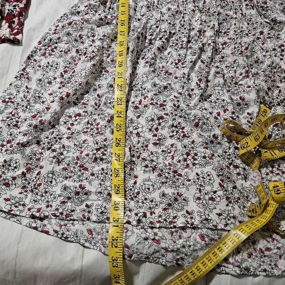 Umgee Floral Bell Sleeve Blouse With Crochet Lace Trim Size Medium - Picture 6 of 9